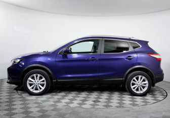 Подержанный автомобиль Nissan Qashqai 2019 года (8 фото)
