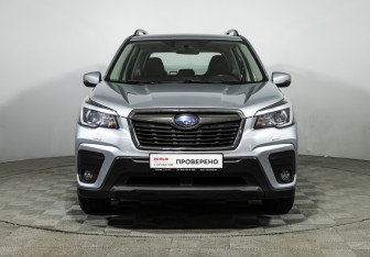 Подержанный автомобиль Subaru Forester Suv 2019 года (2 фото)