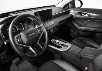 Подержанный автомобиль Haval Jolion 2024 года (9 фото)