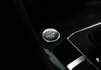 Подержанный автомобиль Volkswagen Tiguan 2016 года (18 фото)