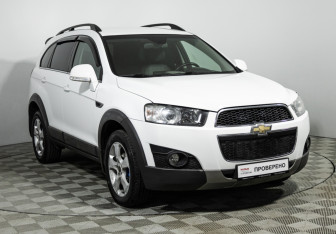 Подержанный автомобиль Chevrolet Captiva 2012 года (3 фото)