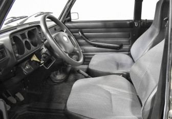 Подержанный автомобиль LADA (ВАЗ) 2105 2010 года (10 фото)