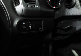 Подержанный автомобиль Kia Cerato Sedan 2018 года (16 фото)