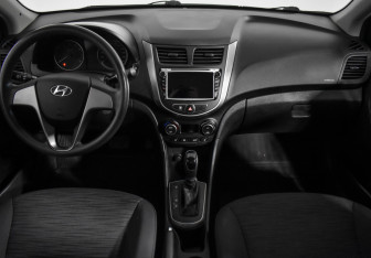 Подержанный автомобиль Hyundai Solaris Sedan 2016 года (14 фото)