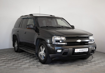 Подержанный автомобиль Chevrolet TrailBlazer 2006 года (3 фото)