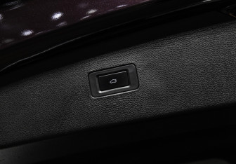 Подержанный автомобиль Exeed TXL 2023 года (16 фото)