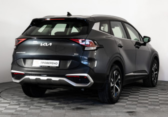 Подержанный автомобиль Kia Sportage 2022 года (6 фото)