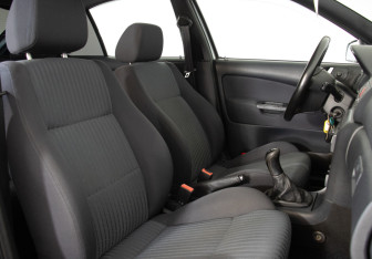 Подержанный автомобиль Skoda Octavia Liftback 2008 года (18 фото)