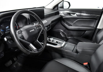 Подержанный автомобиль Haval Jolion 2023 года (9 фото)