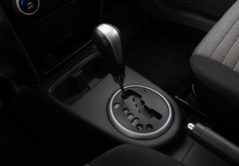 Подержанный автомобиль Suzuki SX4 Hatchback 2011 года (12 фото)