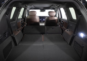 Подержанный автомобиль Exeed VX 2023 года (27 фото)