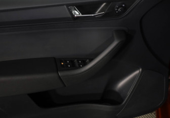 Подержанный автомобиль Skoda Rapid Liftback 2021 года (19 фото)