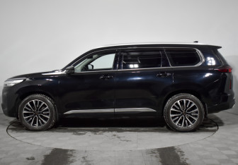 Подержанный автомобиль Exeed VX 2023 года (8 фото)