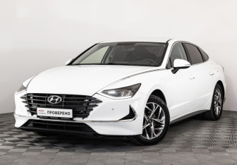 Подержанный автомобиль Hyundai Sonata 2021 года (1 фото)