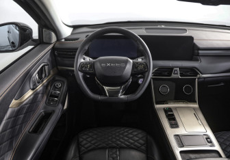 Подержанный автомобиль Exeed TXL 2023 года (11 фото)