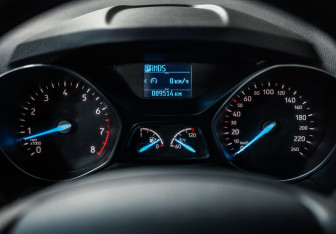 Подержанный автомобиль Ford Kuga 2017 года (14 фото)
