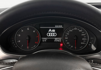 Подержанный автомобиль Audi A6 Sedan 2014 года (19 фото)