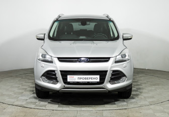 Подержанный автомобиль Ford Kuga 2013 года (2 фото)