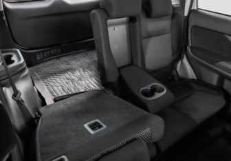 Подержанный автомобиль Mitsubishi Outlander 2018 года (27 фото)