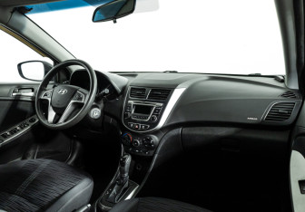 Подержанный автомобиль Hyundai Solaris Sedan 2015 года (9 фото)