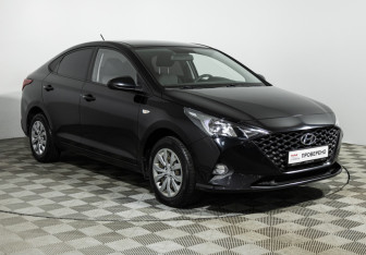 Подержанный автомобиль Hyundai Solaris Sedan 2020 года (3 фото)