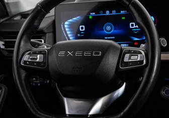 Подержанный автомобиль Exeed VX 2023 года (11 фото)