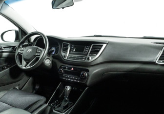 Подержанный автомобиль Hyundai Tucson 2017 года (9 фото)