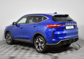Подержанный автомобиль Haval F7 2022 года (7 фото)