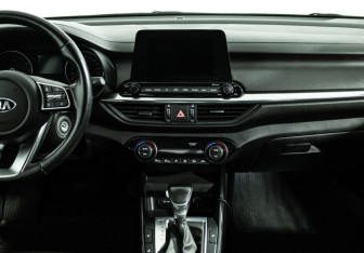 Подержанный автомобиль Kia Cerato Sedan 2020 года (14 фото)