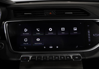 Подержанный автомобиль Geely Atlas Pro 2022 года (17 фото)