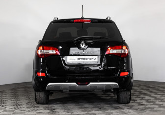 Подержанный автомобиль Renault Koleos 2008 года (6 фото)