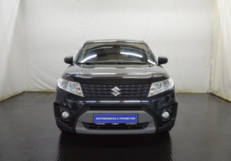 Подержанный автомобиль Suzuki Vitara 2016 года (2 фото)