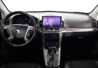 Подержанный автомобиль Chevrolet Captiva 2012 года (9 фото)