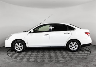 Подержанный автомобиль Nissan Almera Sedan 2016 года (8 фото)
