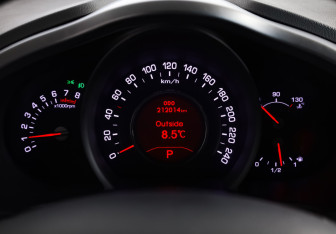 Подержанный автомобиль Kia Sportage 2012 года (12 фото)