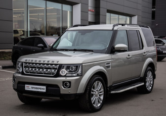 Подержанный автомобиль Land Rover Discovery 2013 года (3 фото)