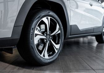 Новый Москвич 3 2024 (23 фото)