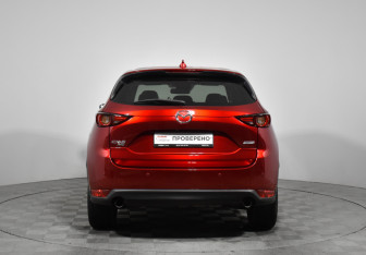 Подержанный автомобиль Mazda CX-5 2017 года (6 фото)