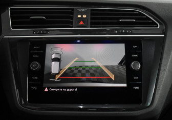 Подержанный автомобиль Volkswagen Tiguan 2020 года (18 фото)