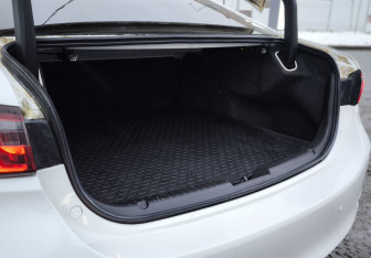 Подержанный автомобиль Mazda 6 Sedan 2021 года (10 фото)