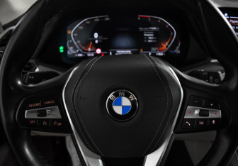 Подержанный автомобиль BMW X5 2019 года (20 фото)