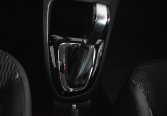 Подержанный автомобиль Renault Kaptur 2017 года (18 фото)