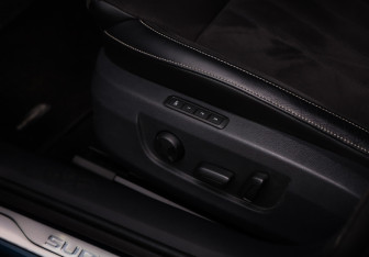 Подержанный автомобиль Skoda Superb Liftback 2022 года (24 фото)
