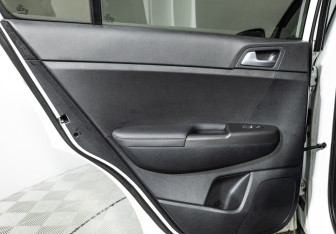 Подержанный автомобиль Kia Sportage 2021 года (27 фото)