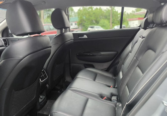 Подержанный автомобиль Kia Sportage 2021 года (19 фото)