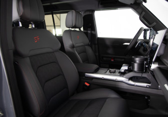 Подержанный автомобиль Jetour T2 2024 года (11 фото)