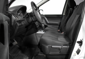 Подержанный автомобиль Land Rover Freelander 2013 года (11 фото)