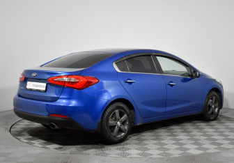 Подержанный автомобиль Kia Cerato Sedan 2014 года (5 фото)