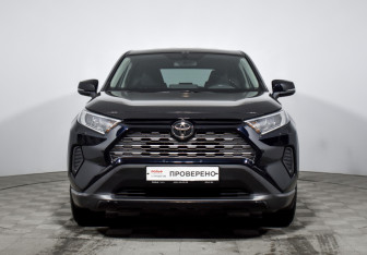 Подержанный автомобиль Toyota RAV4 2020 года (2 фото)