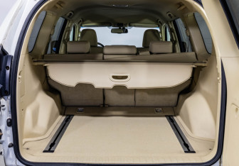 Подержанный автомобиль Toyota Land Cruiser Prado 2016 года (28 фото)